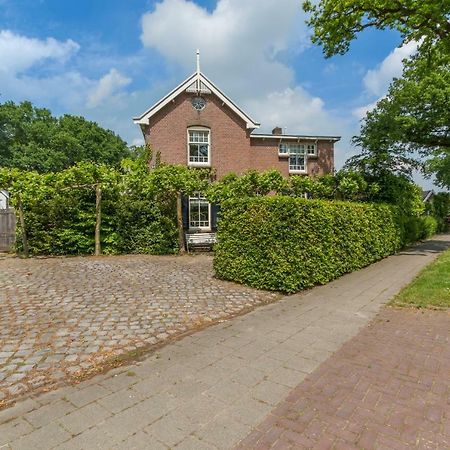 Bij Janneke Bed & Breakfast Sleeuwijk ภายนอก รูปภาพ