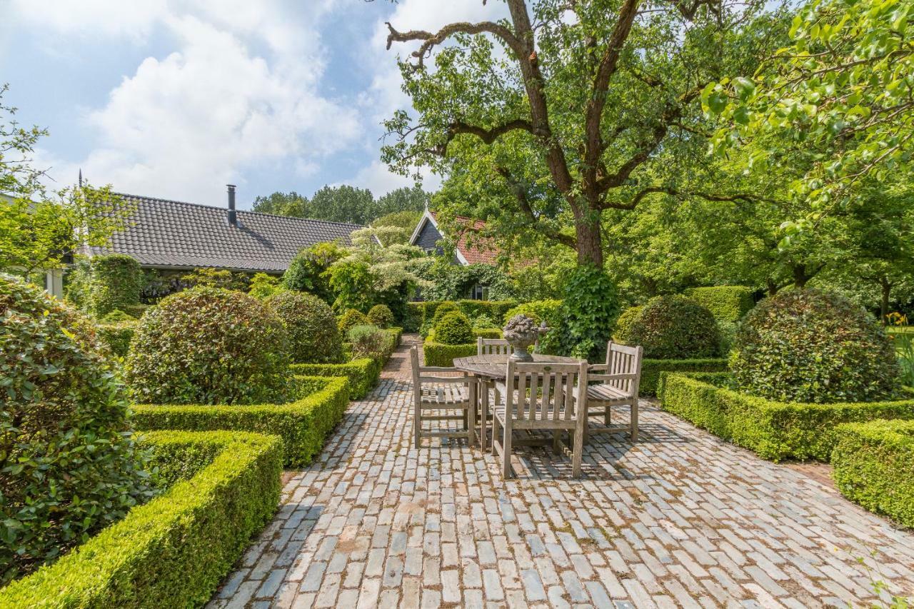 Bij Janneke Bed & Breakfast Sleeuwijk ภายนอก รูปภาพ